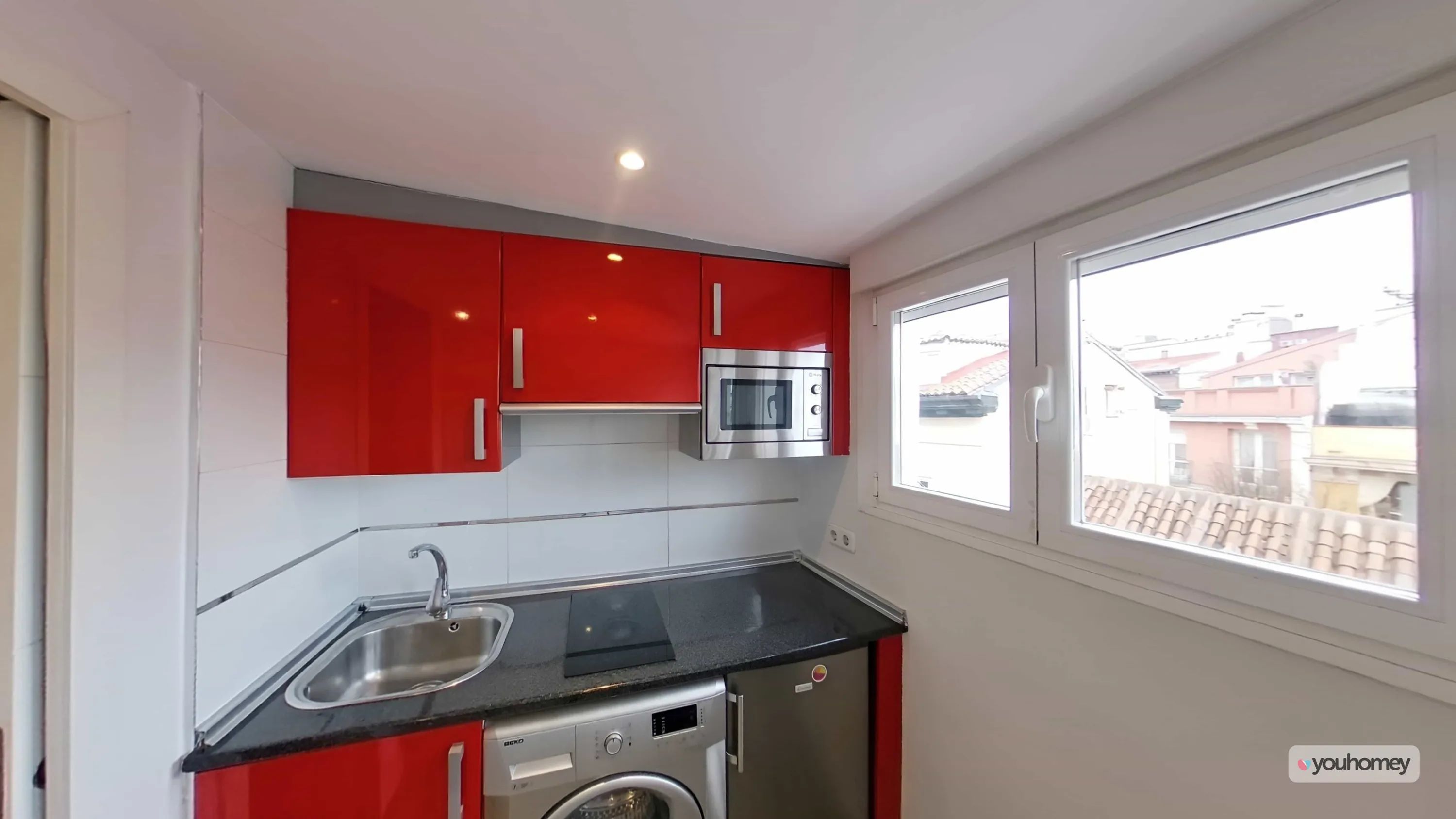 Property in Embajadores — photo 2
