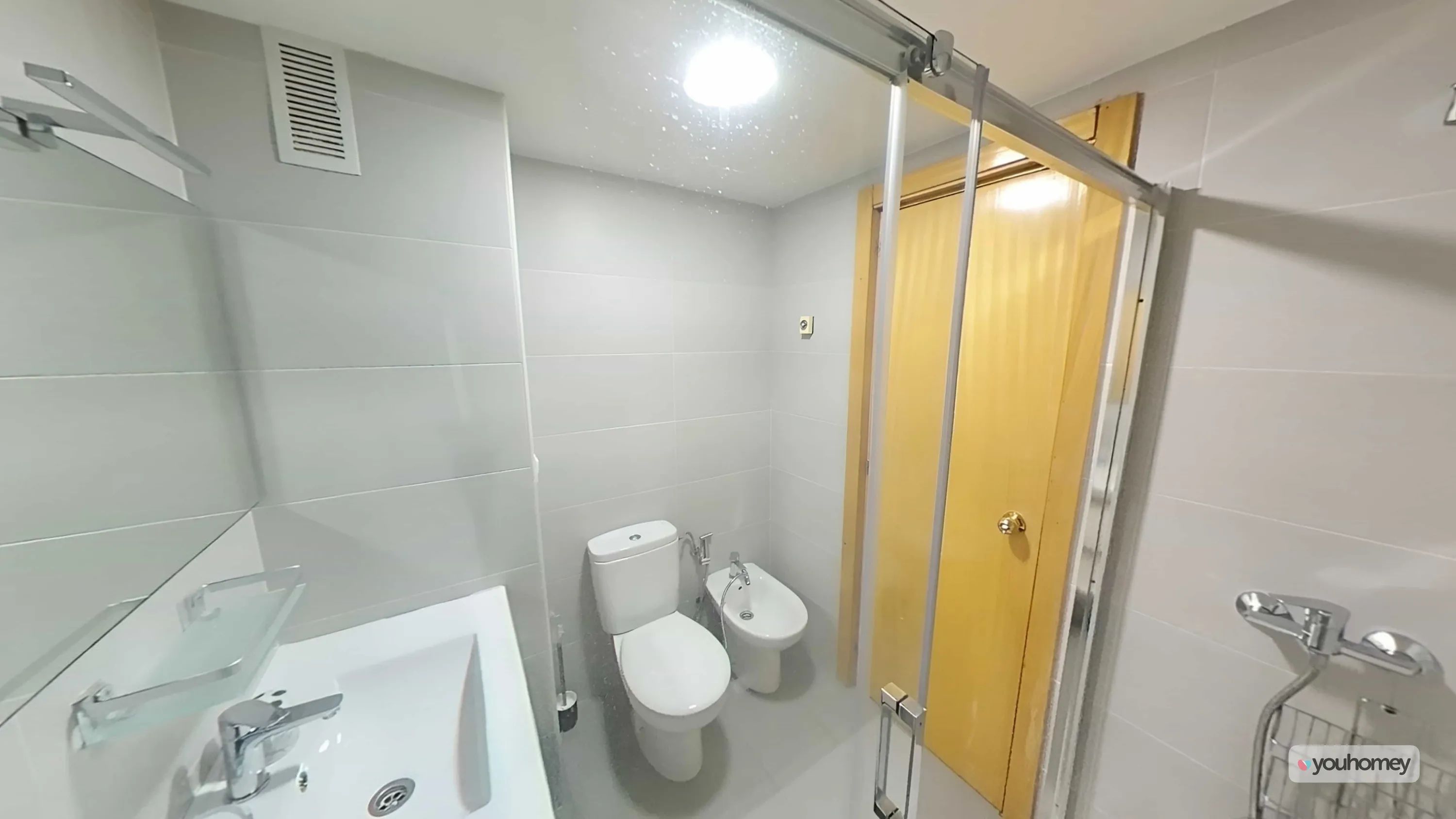 Property in  — photo 2