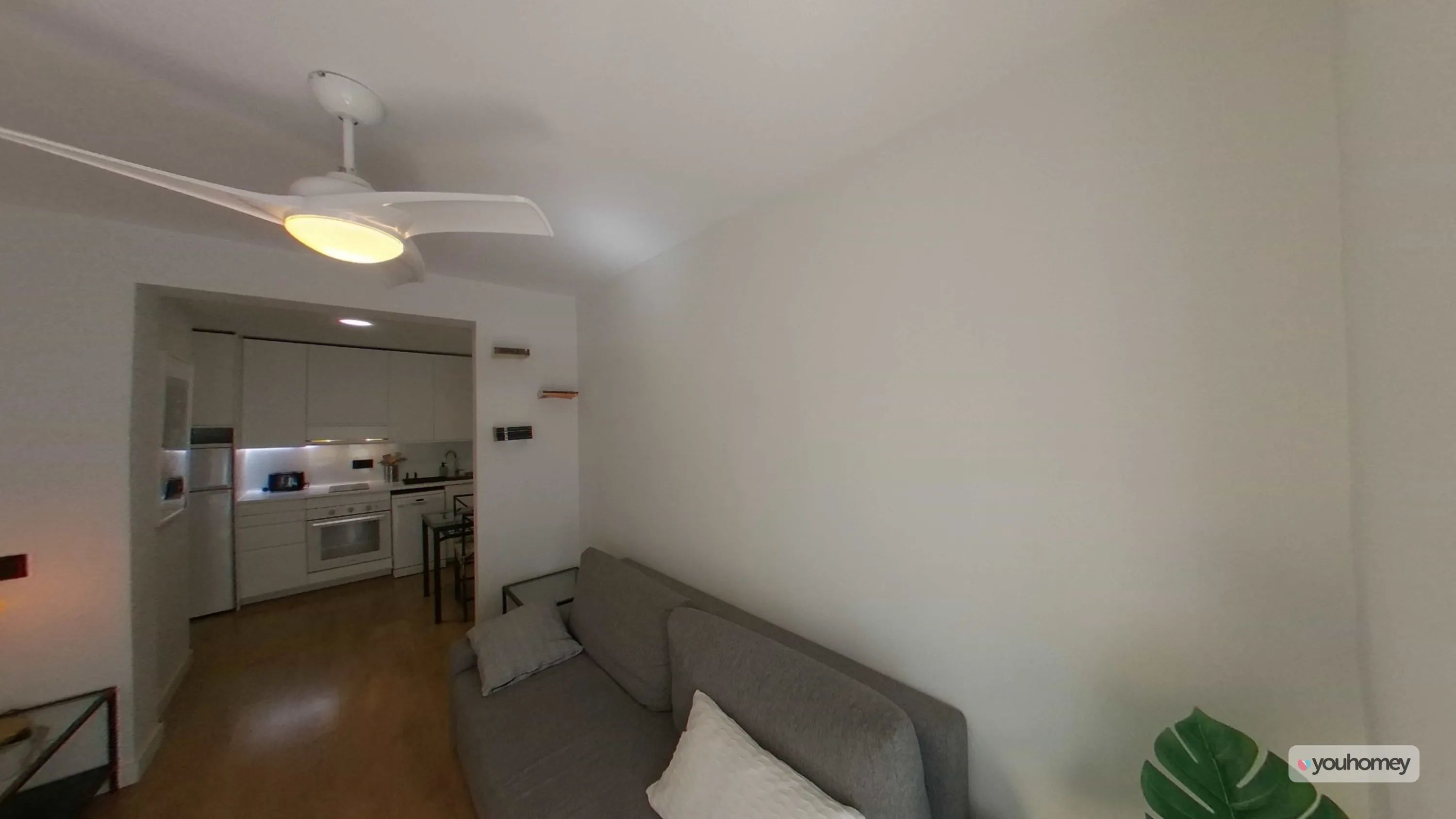 Property in Cortes — photo 3