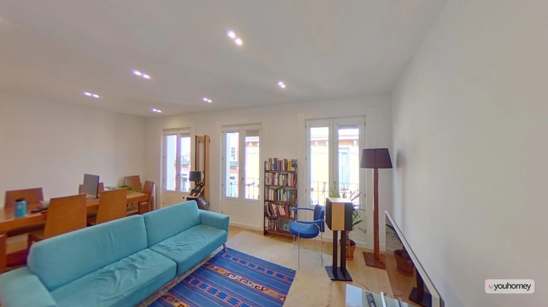 Property in Embajadores — photo 3