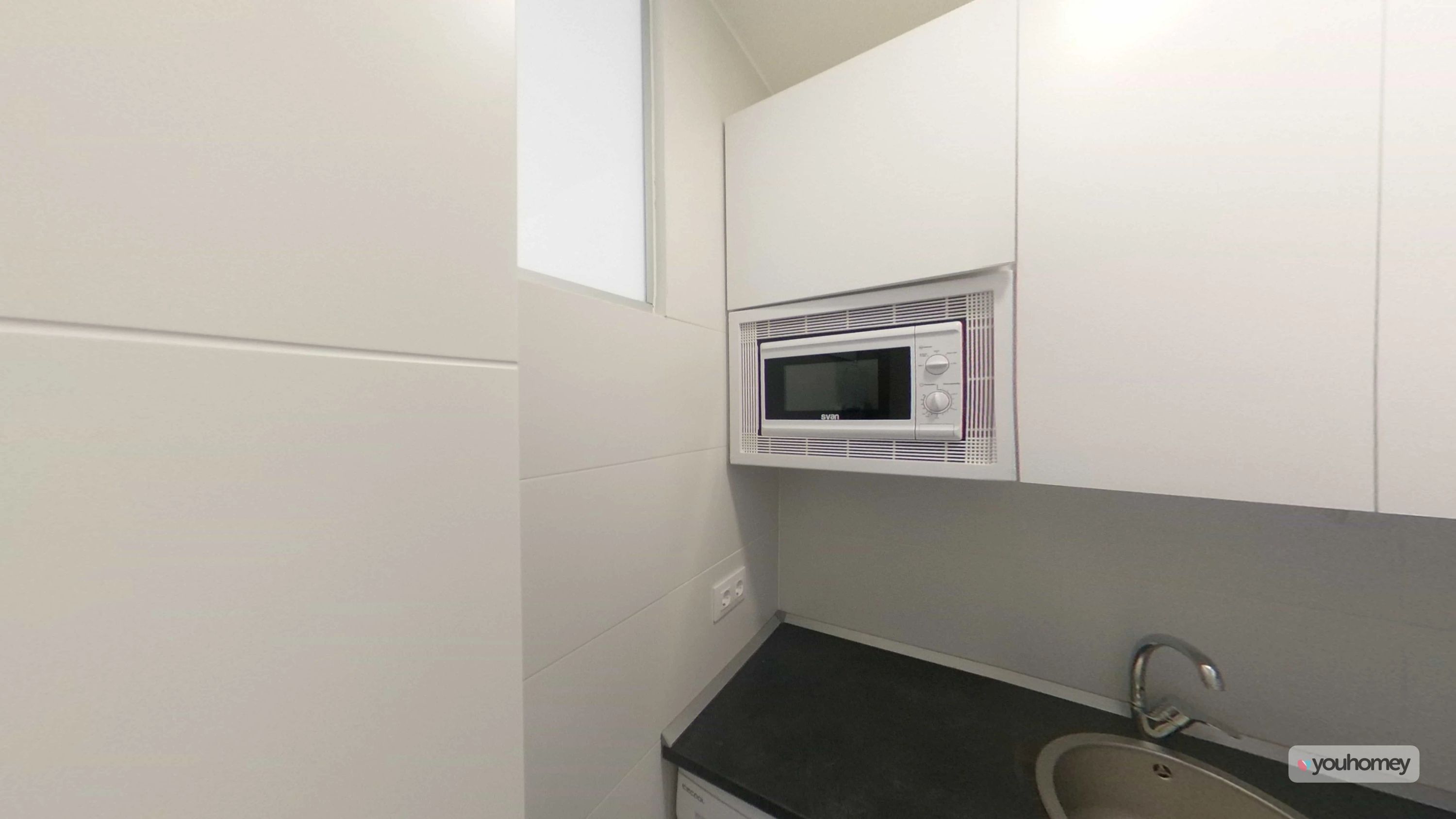 Property in Casco Histórico de Barajas — photo 4