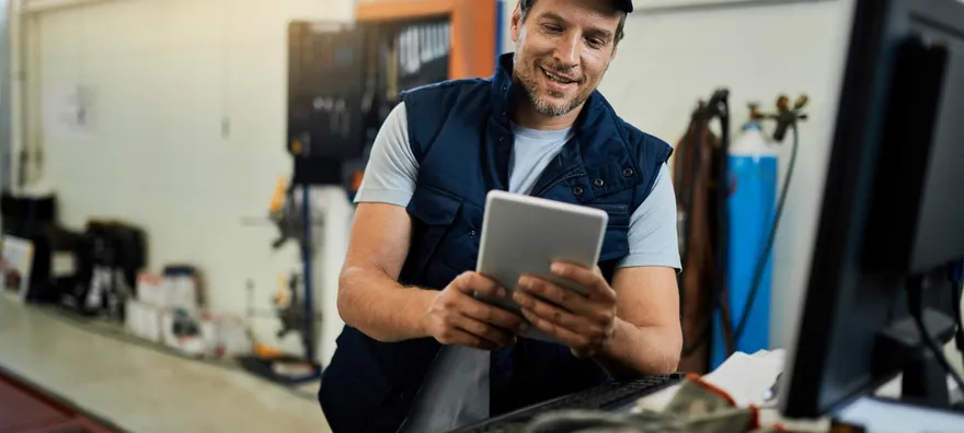 Tecnología para Propietarios: La Guía Definitiva para una Gestión Eficiente de tu Alquiler en Madrid
